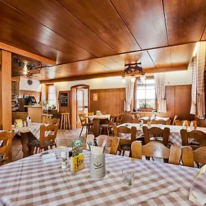 Landgasthaus Kreuz Beim Tom Gasthof Rastatt